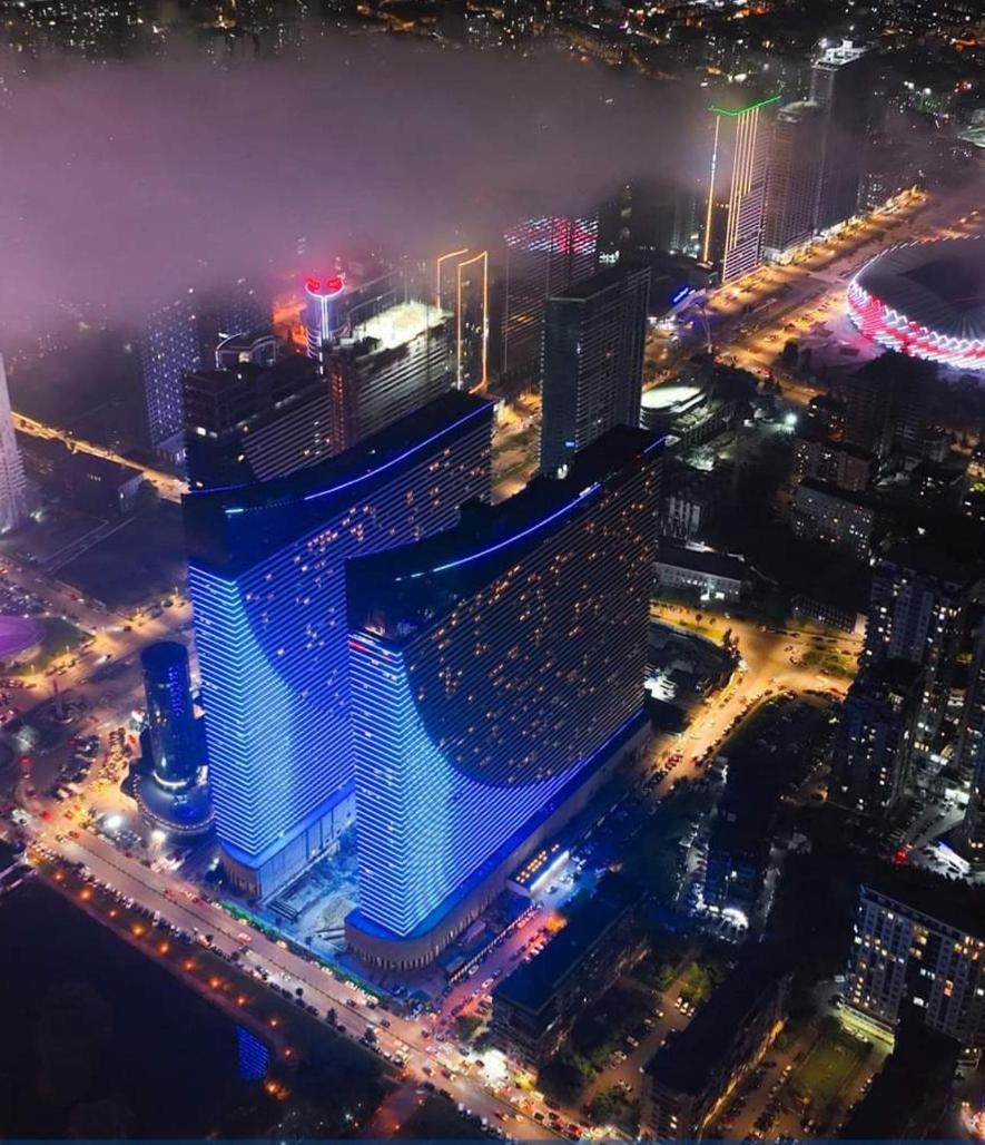 Hotel Orbi City Batumi Bagian luar foto