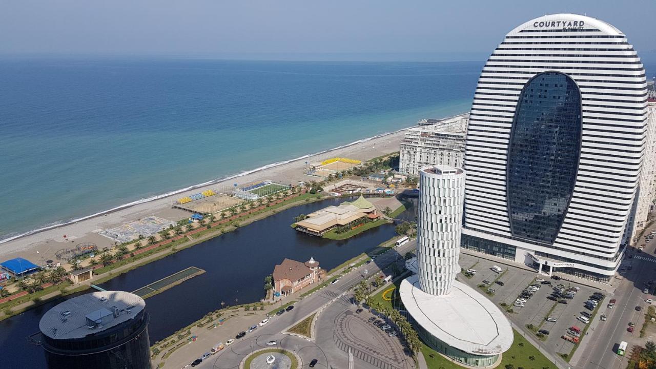Hotel Orbi City Batumi Bagian luar foto