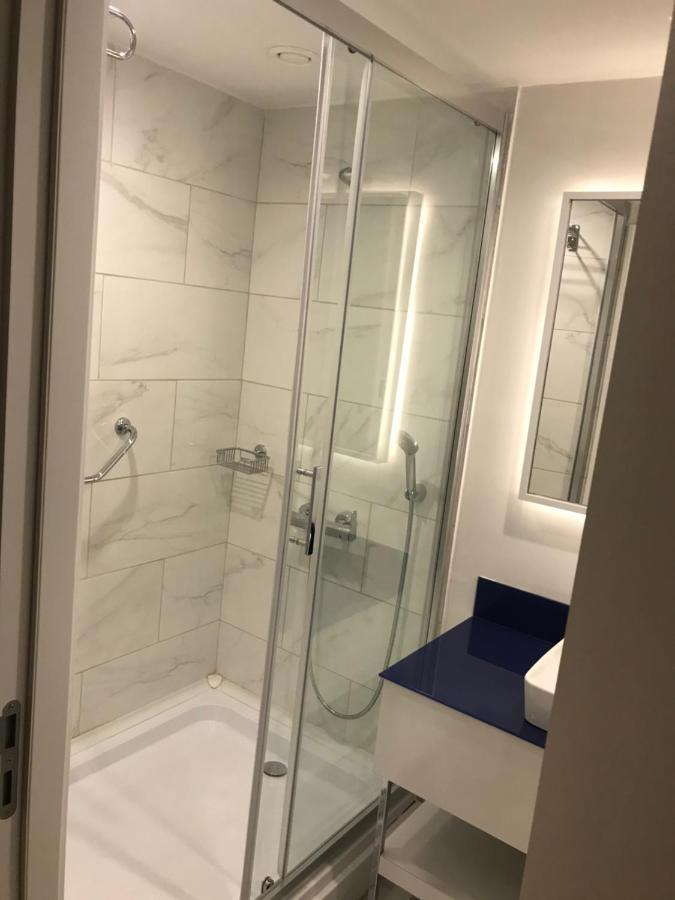 Hotel Orbi City Batumi Bagian luar foto